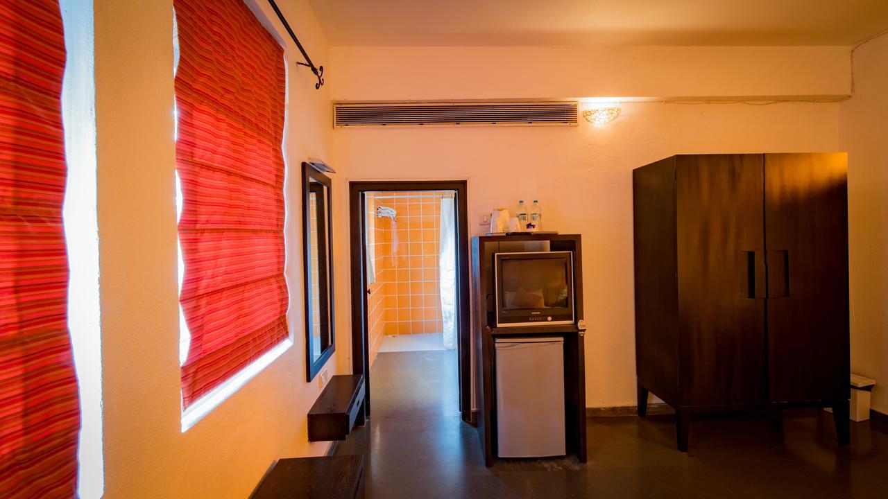 Waters Boutique Hotel By Spectrum Holiday GOA Exterior foto